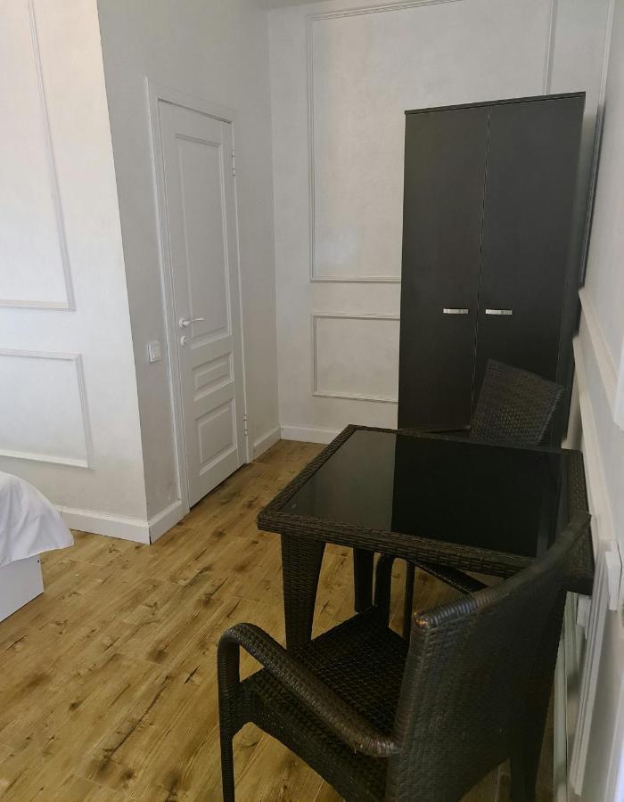 Riverside Boutique Hotel Алма Ата Екстериор снимка