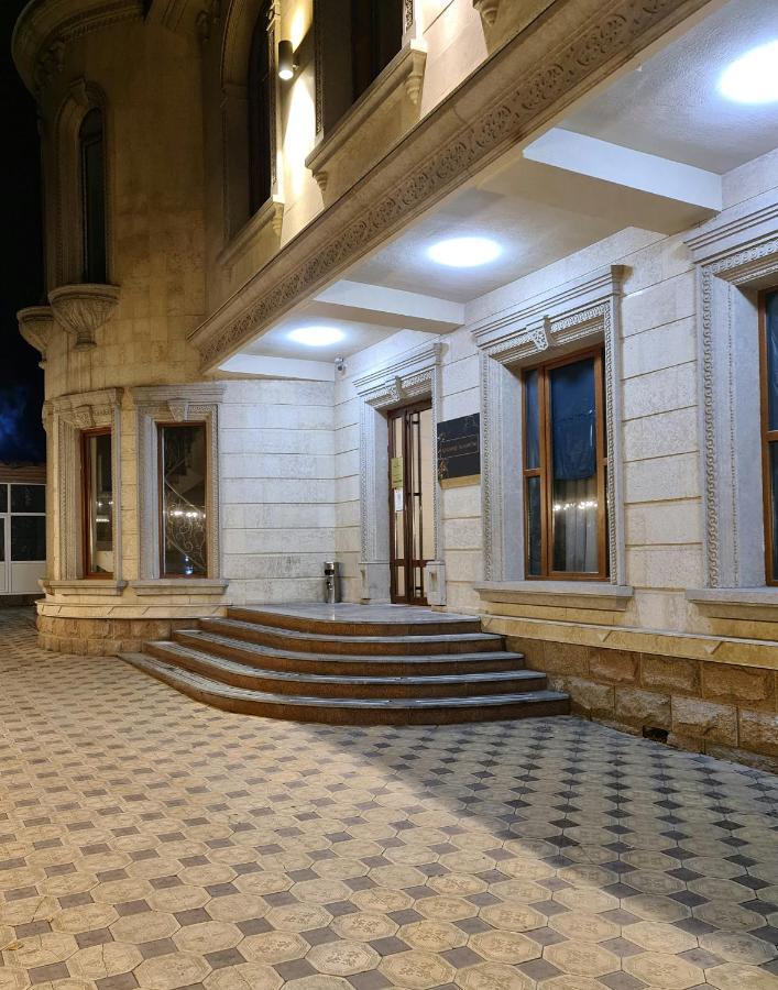 Riverside Boutique Hotel Алма Ата Екстериор снимка